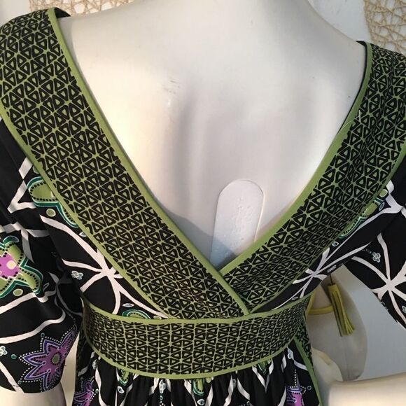 London Times front back v neck silky dress - Picture 2 of 8